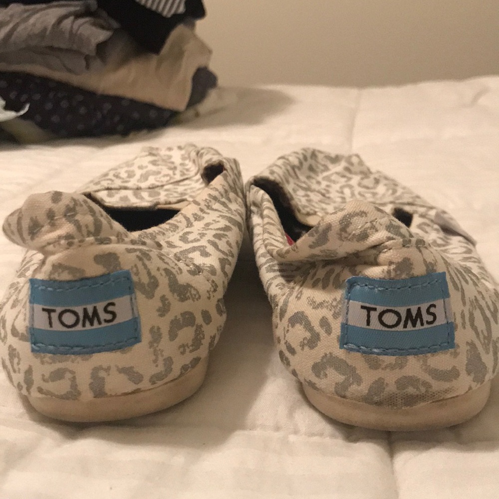 Cheetah Print TOMS